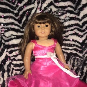 American girl doll ✨